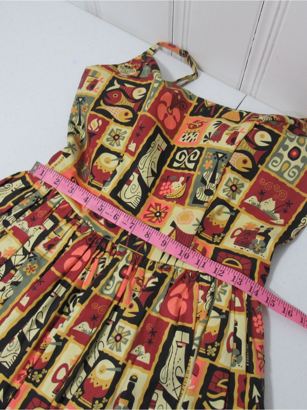Pinup Couture Tiki-style novelty print Dress Size Large - Picture 4 of 13